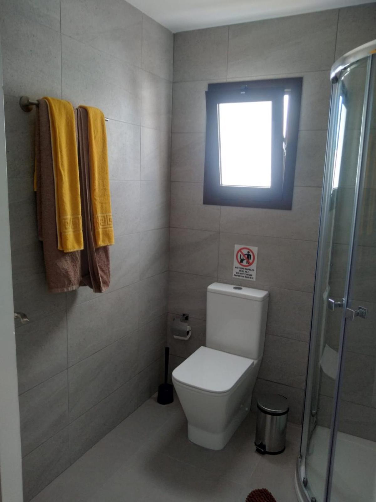 Semesterbostad Yumbo Rainbow Homes A *